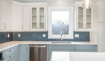 941 High Rd, Berlin, CT 06037