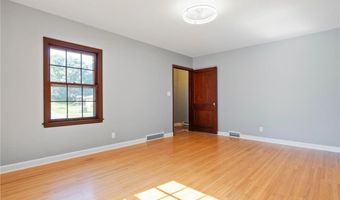 713 5th Ave E, Alexandria, MN 56308