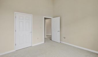 801 S GREENBRIER St 412, Arlington, VA 22204