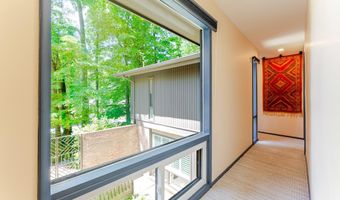 4221 ELIZABETH Ln, Annandale, VA 22003