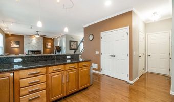 2429 S FRONT St, Allentown, PA 18103