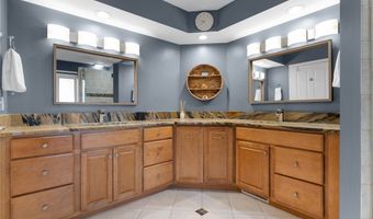 985 Goldenrod Trl, Aurora, OH 44202