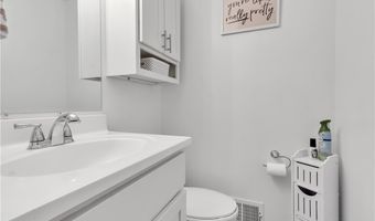 4613 Chestnut Ridge Rd F, Amherst, NY 14228