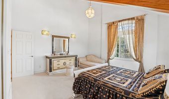 1948 N Catalina St, Los Angeles, CA 90027