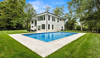 5005 RAVENSWORTH Rd, Annandale, VA 22003