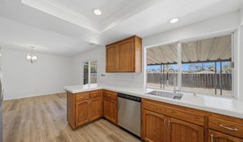 1620 Kenora Dr, Escondido, CA 92027