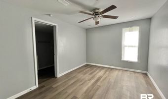 102 W Avenue A, Atmore, AL 36502