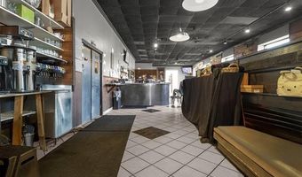 107 S Main St, Almont, MI 48003