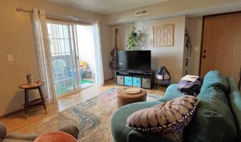 560 Penn Ct 7, North Liberty, IA 52317