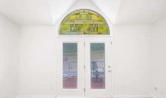 2558 Apple Ridge Ln, Amberley, OH 45236