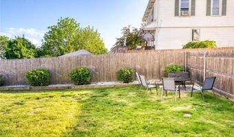 239 Mauran Ave, East Providence, RI 02914