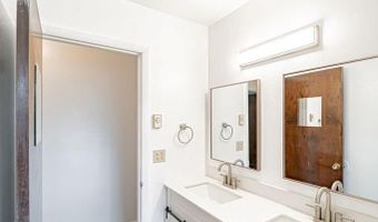 111 Benton St, Blackfoot, ID 83221
