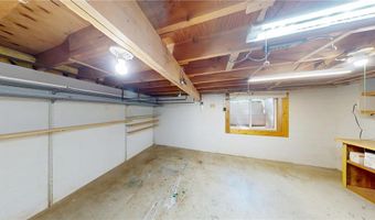 308 Ridge Rd, Albert Lea, MN 56007