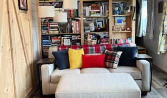 1383 HogBack Rd, Albany, KY 42602