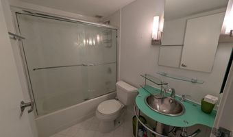 526 Pacific Ave, Atlantic City, NJ 08401