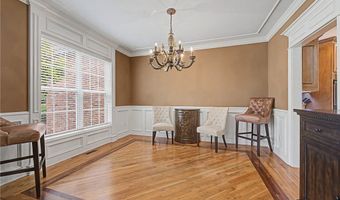 219 Ridgefield St, Bentonville, AR 72712