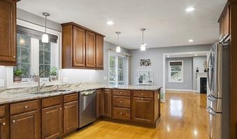 9 Woodlawn Ave, Billerica, MA 01821