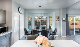 1282 W KESLER Ln, Chandler, AZ 85224