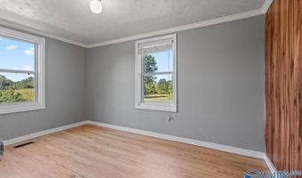 101 Mccurley, Altoona, AL 35952