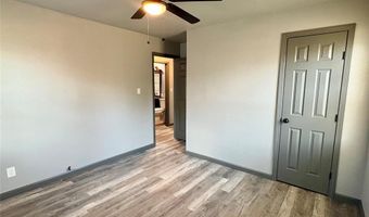 1012 N York St, Altus, OK 73521