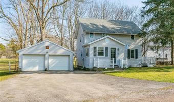 1 Sunset Dr, Avon, NY 14414