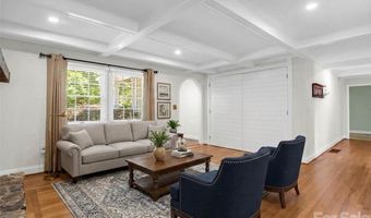 52 Forest Rd, Asheville, NC 28803