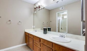 2851 Geise Ct, Escondido, CA 92027
