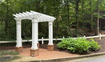 2555 Milford Ln, Alpharetta, GA 30009