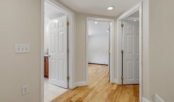 191 Stanavage Rd, Colchester, CT 06415