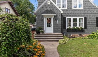 424 E BREWSTER St, Appleton, WI 54911