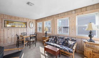 30 N PENNSYLVANIA Ave, Bethany Beach, DE 19930