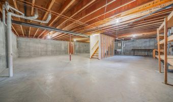 2232 N CLOUDVIEW Dr, Appleton, WI 54914