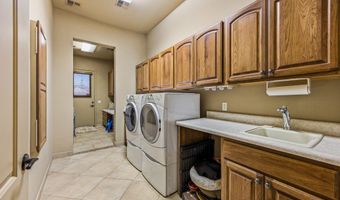 227 W AUBURN SKY Ct, Casa Grande, AZ 85122