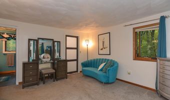 301 N Amherst Rd, Bedford, NH 03110