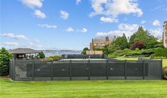 111 Harrison Ave B4, Newport, RI 02840