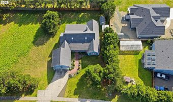 1027 SEABIRD Dr SW, Bandon, OR 97411