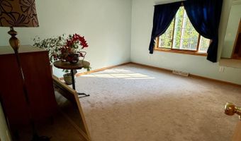 N2862 CRESTWOOD RD, Antigo, WI 54409