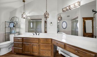 523 Lathrop Ave, Algonac, MI 48001