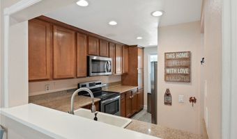 101 Abbeywood Ln, Aliso Viejo, CA 92656