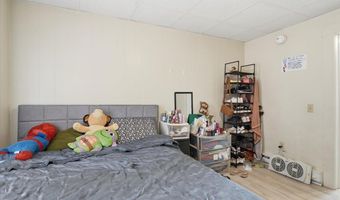 64 Hyde St, Burlington, VT 05401