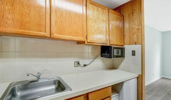 4324 EVERGREEN Ln F2-2, Annandale, VA 22003