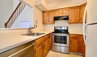 4 Cedar Ct, Bedminster, NJ 07921