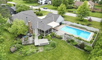 3401 Woodview Pl, Columbus, OH 43220
