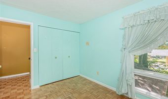 191 Parkview Dr, Aurora, OH 44202