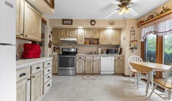 287 Cheyenne Rd, Andover, NJ 07848
