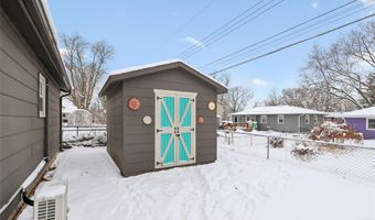 202 NE Crestmoor Pl, Ankeny, IA 50021