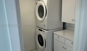 9350 W Bay Harbor Dr 5C, Bay Harbor Islands, FL 33154