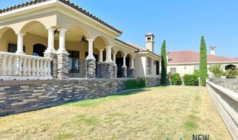 2116 Westridge Rd, Carlsbad, NM 88220