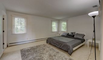 11 Lexington Rd, Avon, CT 06001
