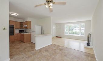5004 EASTCHESTER Cir, Alexandria, VA 22310